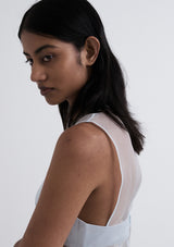 Valerie Top