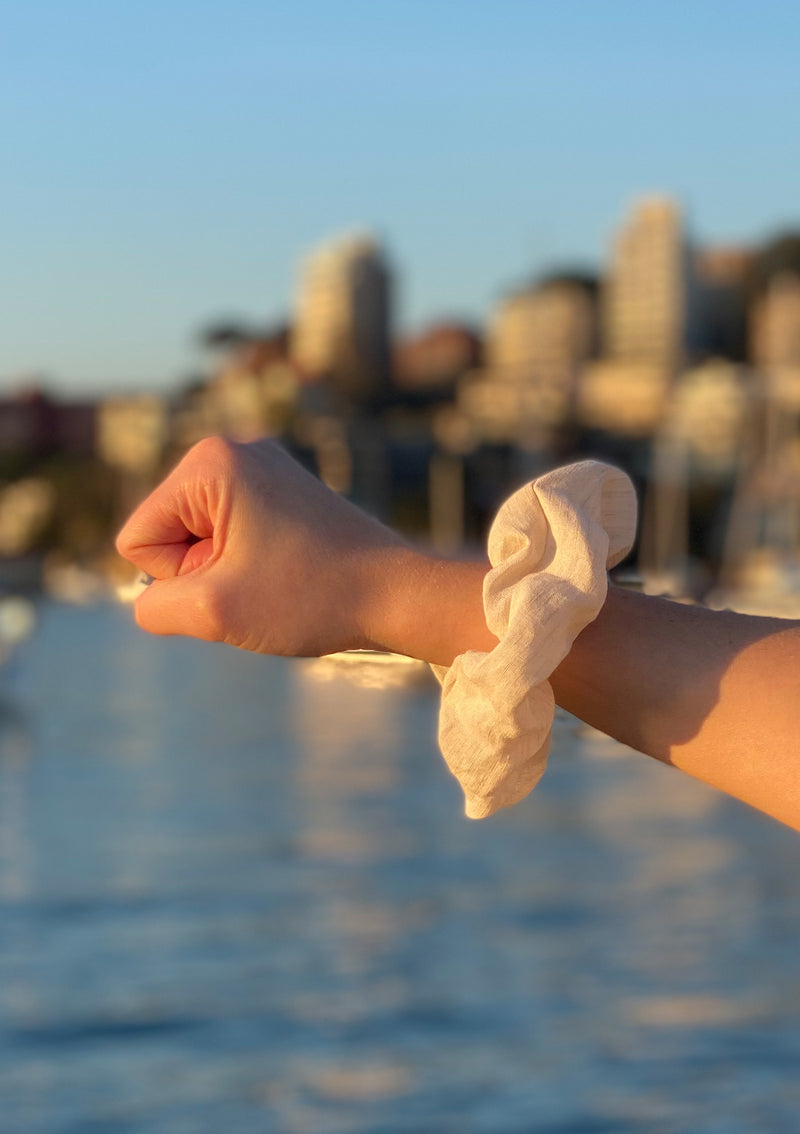 JB Scrunchie